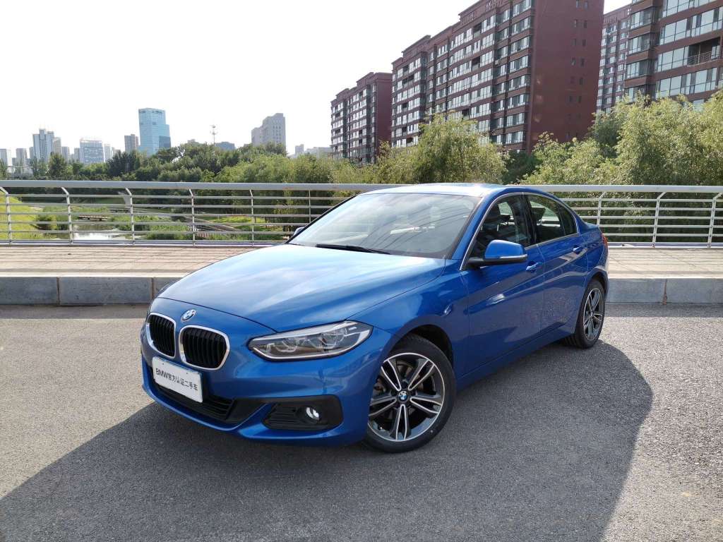 宝马 1系 三厢运动轿车 118i官方二手车