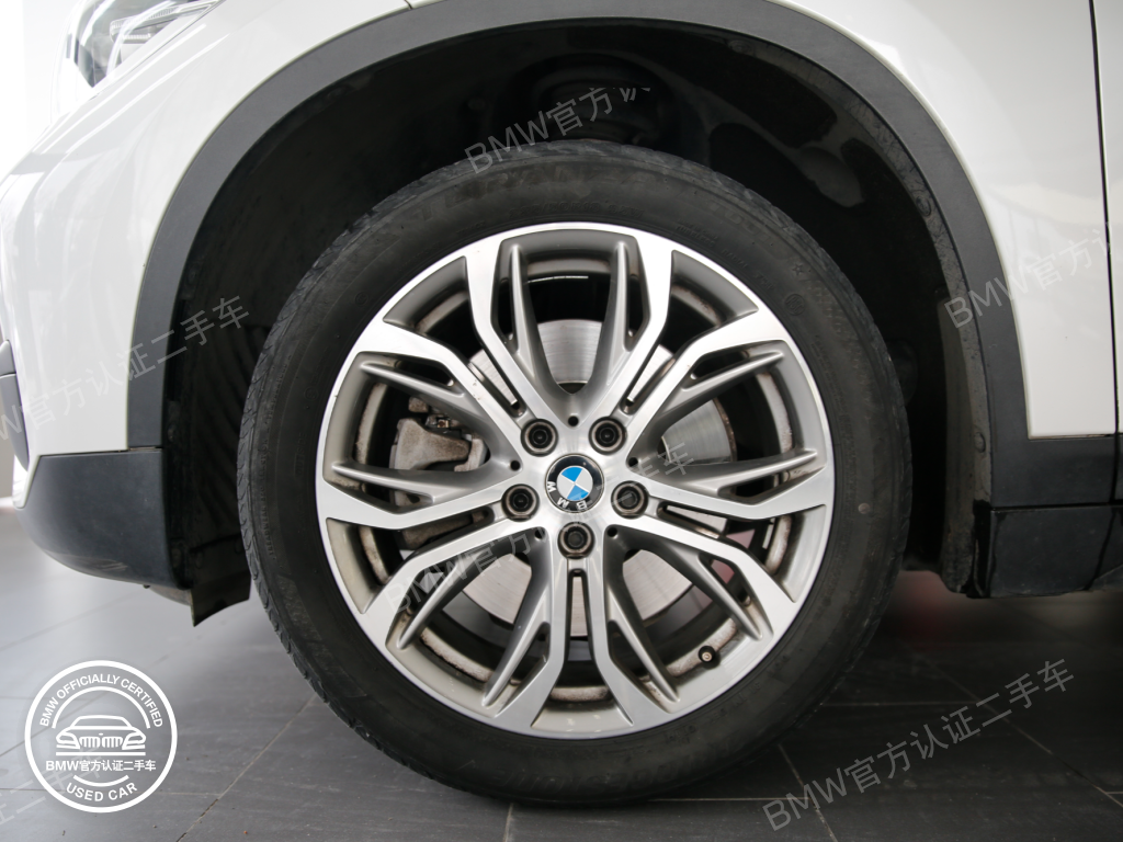 宝马官方二手车 X1 xDrive 20Li