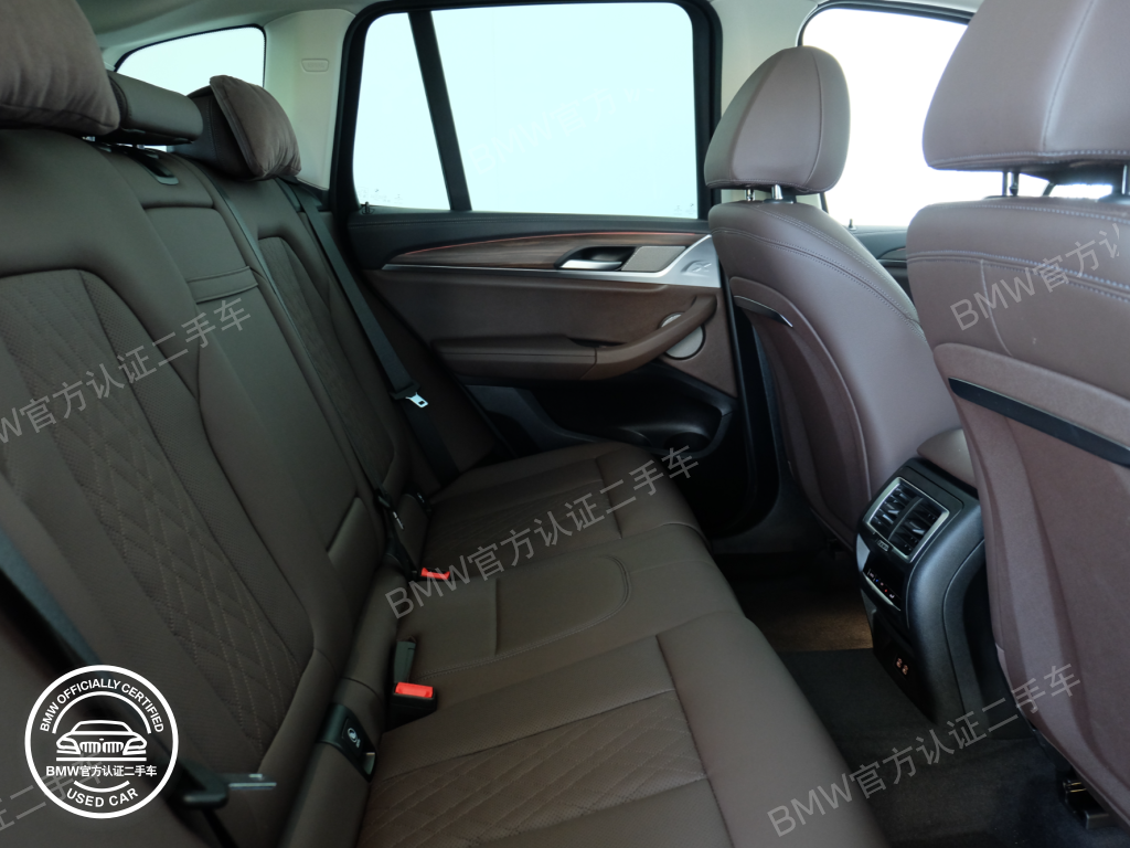 宝马官方二手车 xDrive 30i