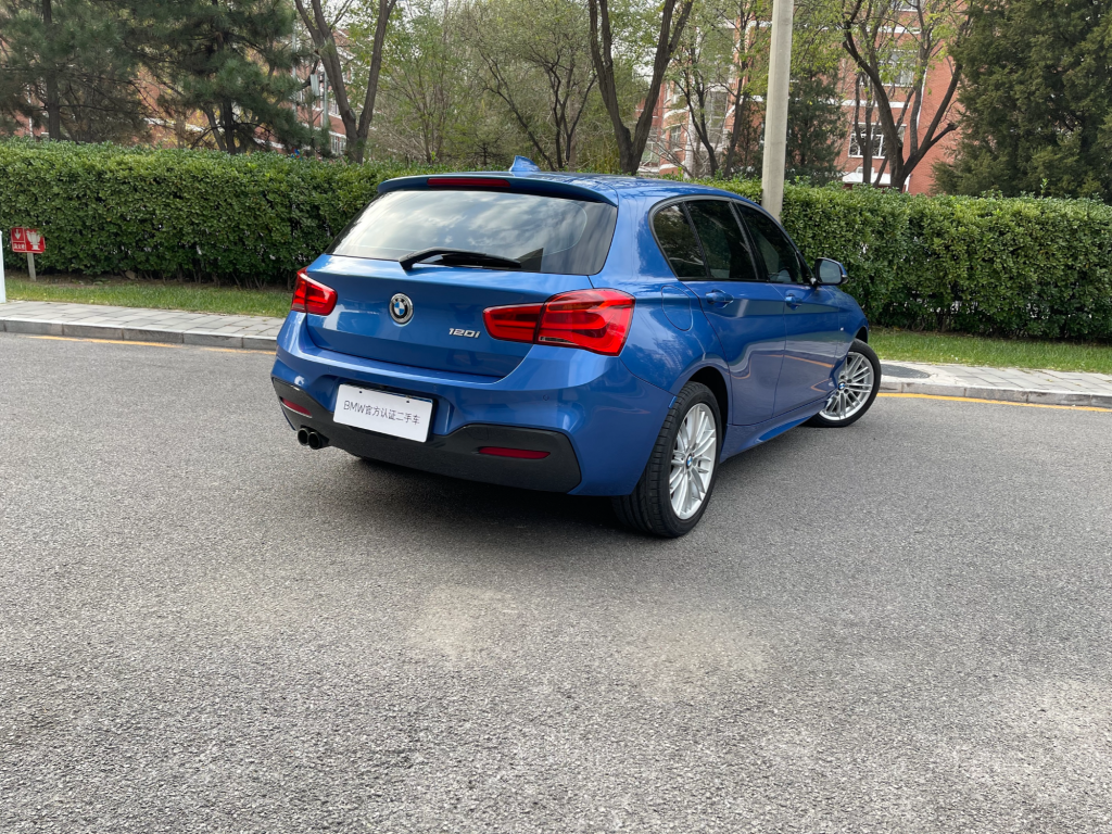 宝马官方二手车 1系 两厢运动轿车 120i