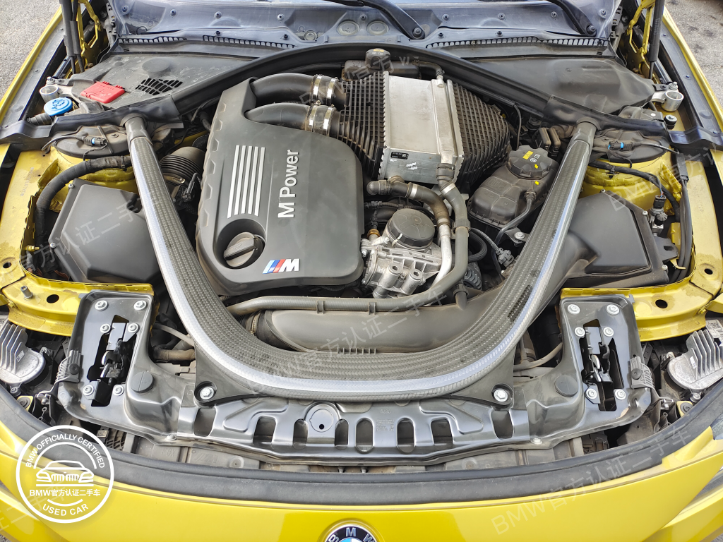 宝马官方二手车 BMW M4双门轿跑车