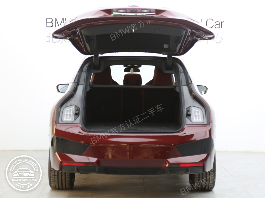 宝马官方二手车 iX xDrive40