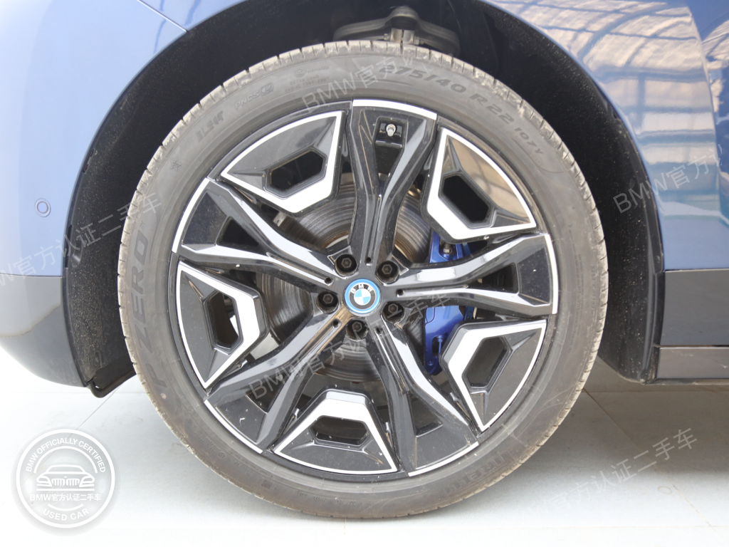 宝马官方二手车 iX xDrive40
